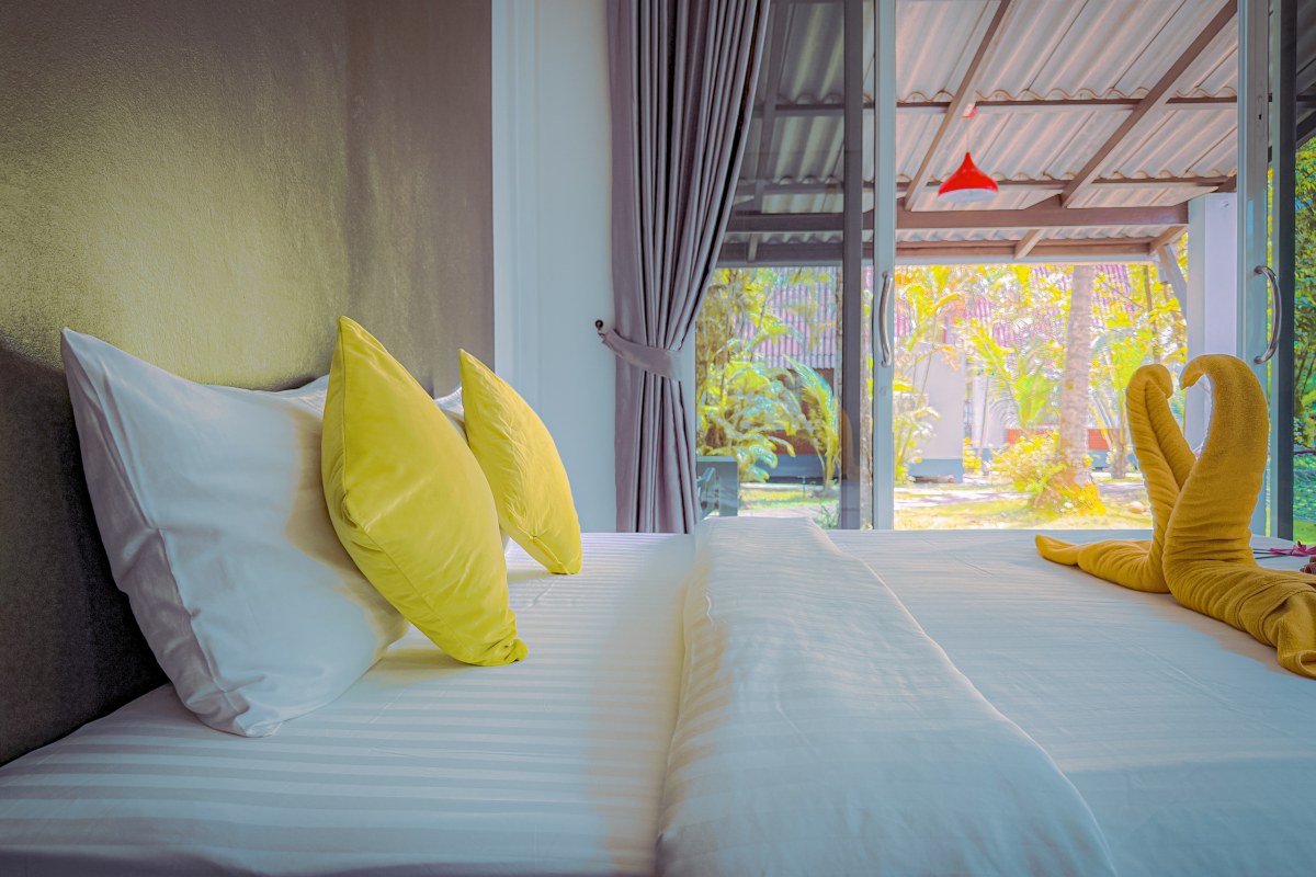 Deluxe Room 19