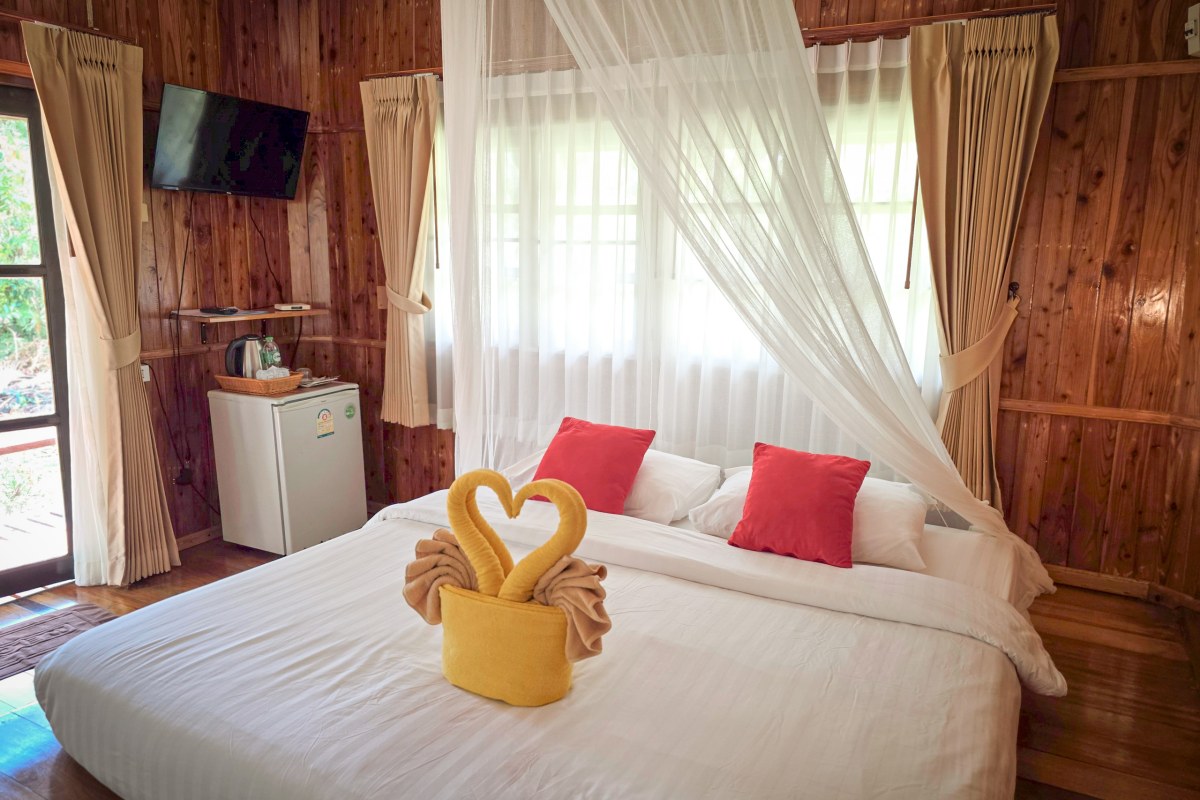 Sea Breeze Hut 8
